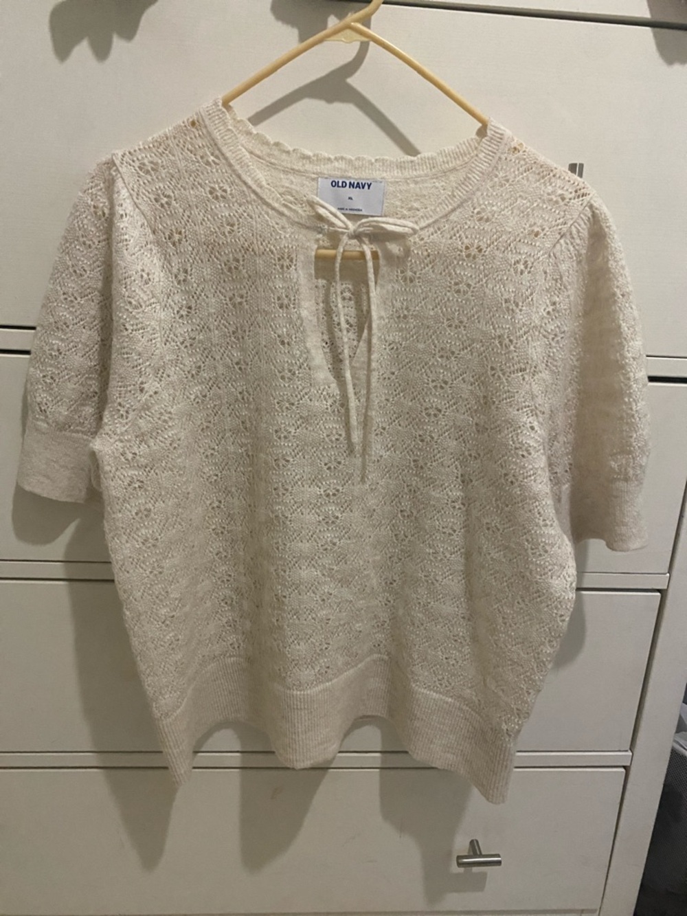 Old Navy Cream Open-Knit Short Sleeve Pullover with Tie Neck